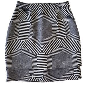 HD IN PARIS Black/Cream Geometric‎ Print Size XS